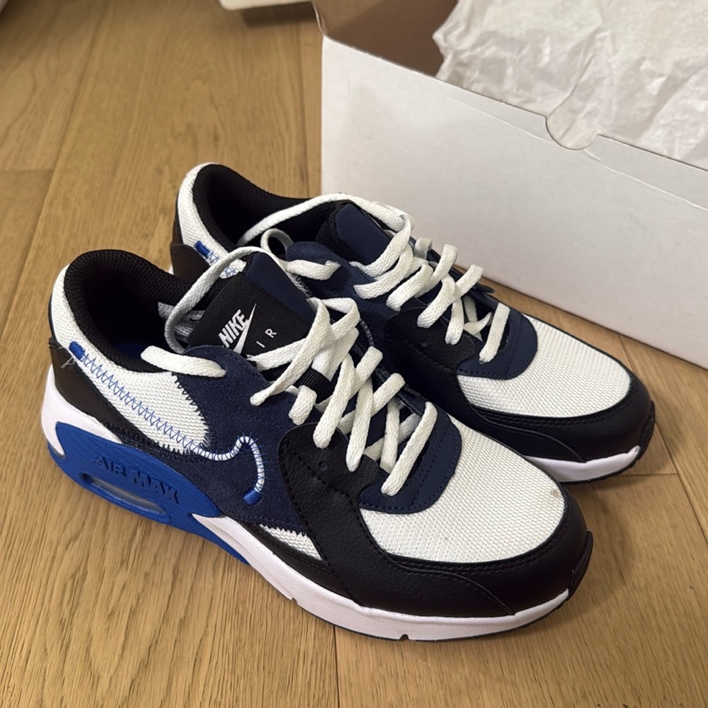 Nike Air Max Excee Sneakers